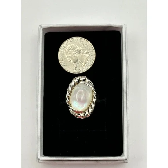 Mother of Pearl Sterling Silver Handmade Statement Ring‎ Size 8.75 - Picture 8 of 8